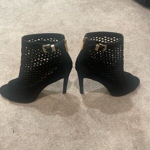 Vince Camuto Booties